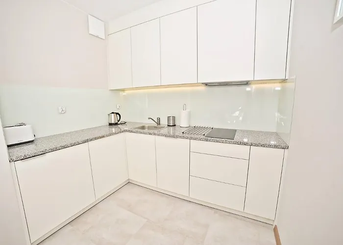 Deluxe Modern Victoria By Grand Sopot